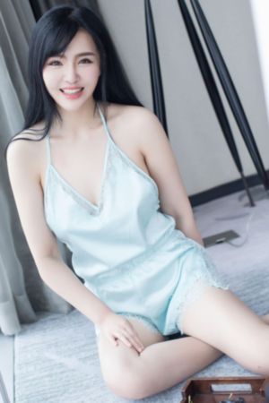 扒下她的小内裤揉弄在线观看视频_BD国语超清免费观看