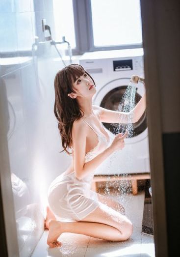 义嫂春色_HD迅雷电影在线