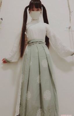 热线女孩免费观看_高清字幕版在线播放